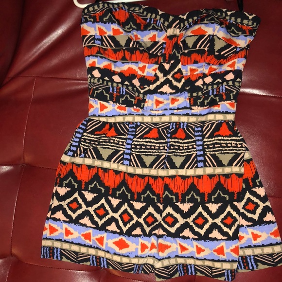 Bebe Multi Color Romper ๐งก